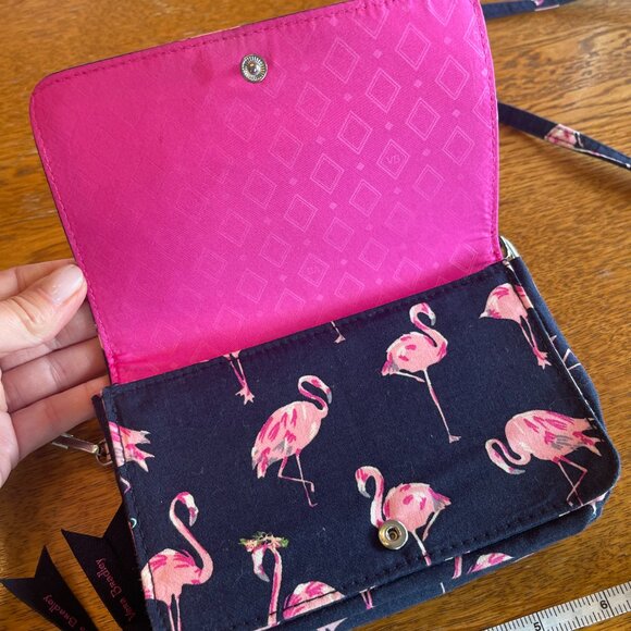 Vera Bradley 3 in 1 Crossbody purse/wallet in Flamingo Fiesta - Picture 4 of 5